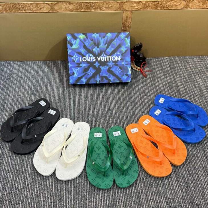 Picture of Louis Vuitton Slippers _SKULVsz38-45mnf02031436